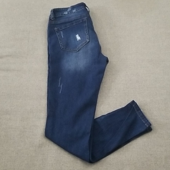 Forever 21 Jeans - Picture 3 of 3